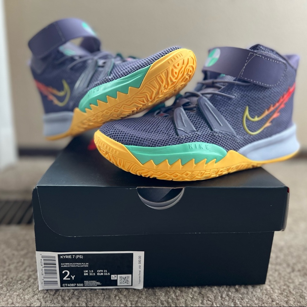 must sell item! Nike Kyrie 7 (PS)